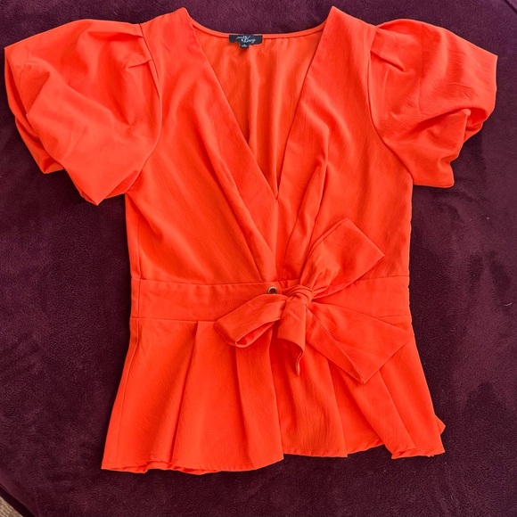 Elegant orange Lace Blouse with Bell Sleeves - Picture 2 of 3